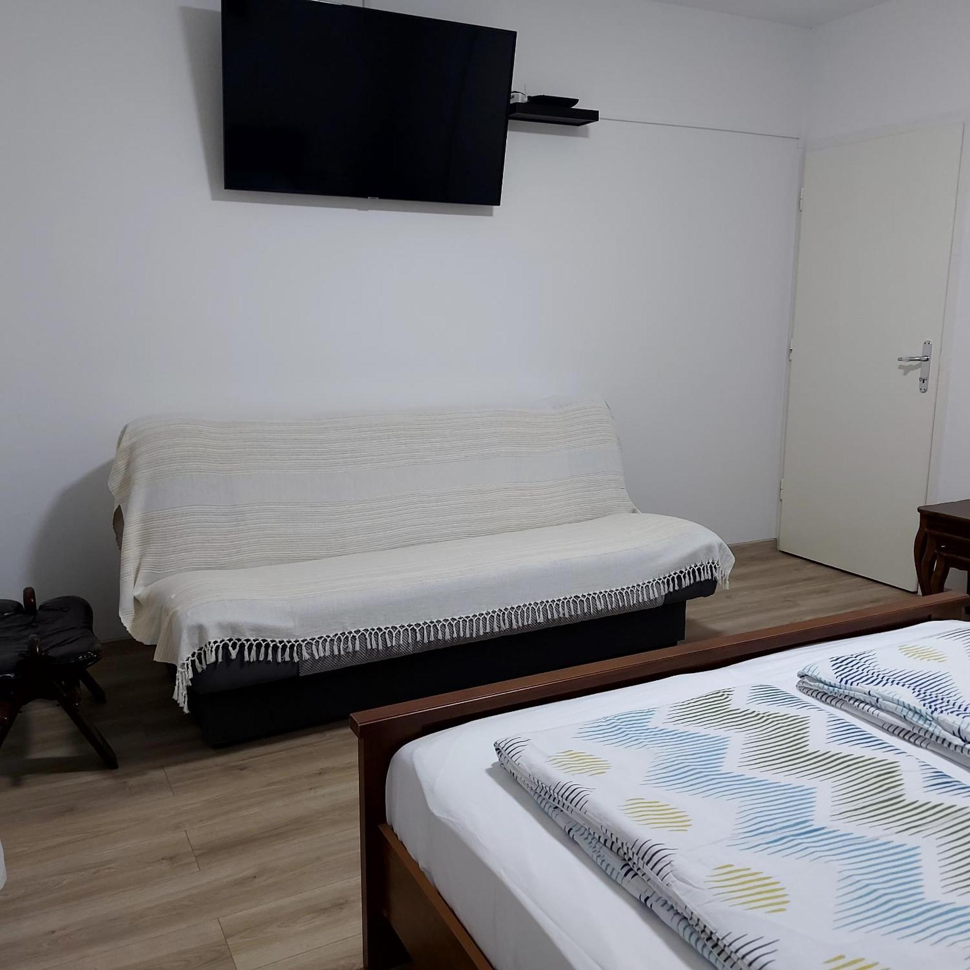 Apartmani Slavulj Fažana Exterior foto