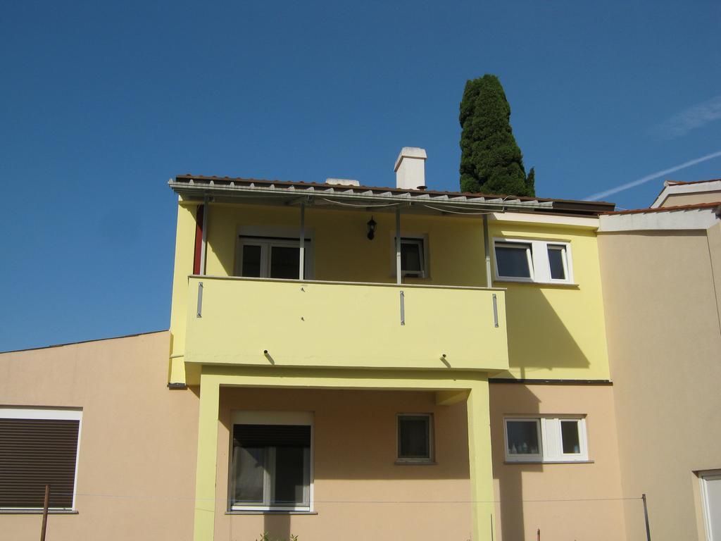 Apartmani Slavulj Fažana Exterior foto